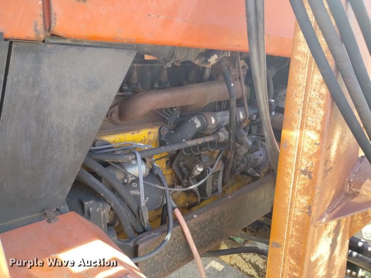 image for item DP3323 1978 Allis Chalmers 7000  tractor