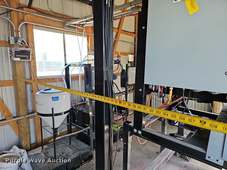 image for item DQ0113 USC LPX2000  seed treater