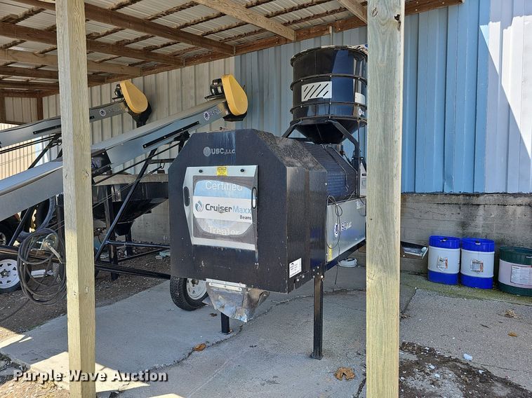 image for item DQ0114 USC LP2000  seed treater