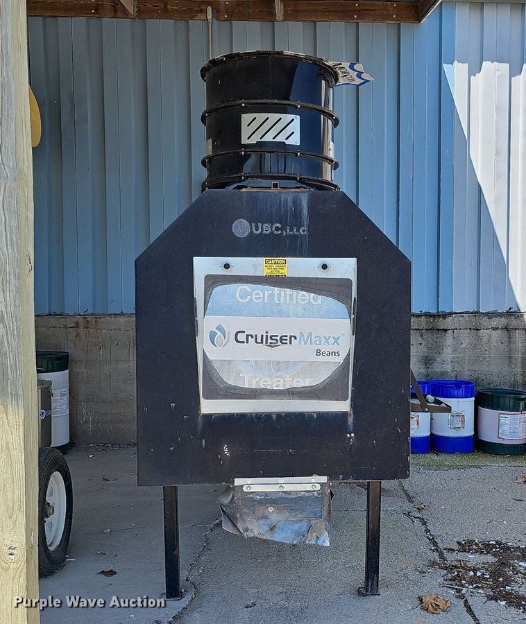 image for item DQ0114 USC LP2000  seed treater