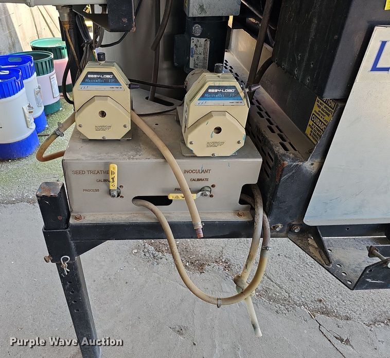 image for item DQ0114 USC LP2000  seed treater