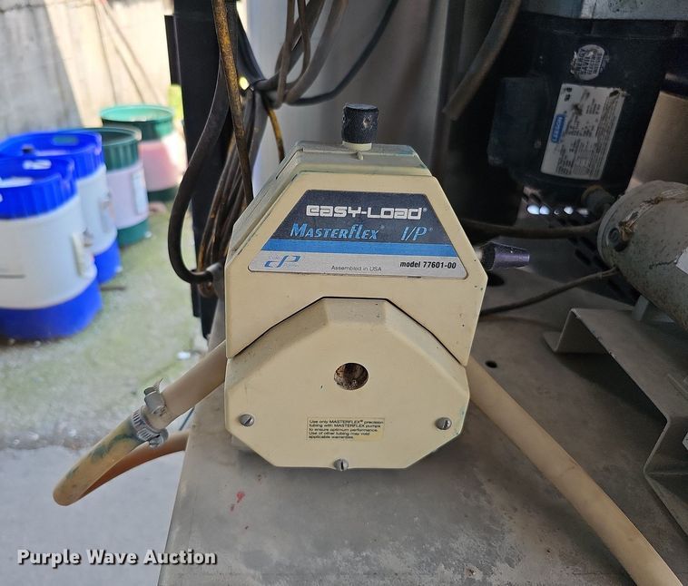 image for item DQ0114 USC LP2000  seed treater