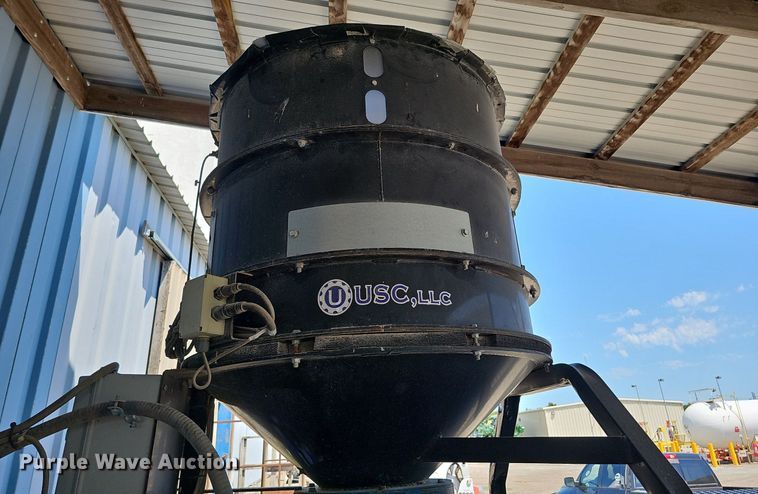 image for item DQ0114 USC LP2000  seed treater