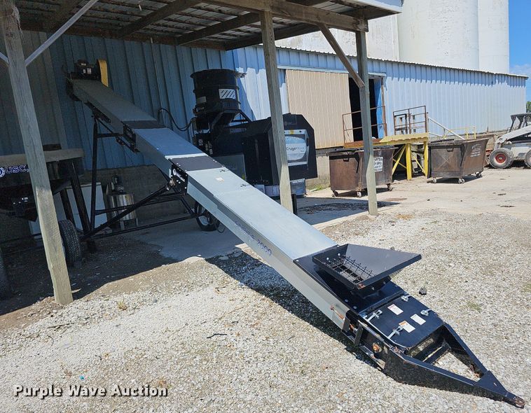 image for item DQ0114 USC LP2000  seed treater