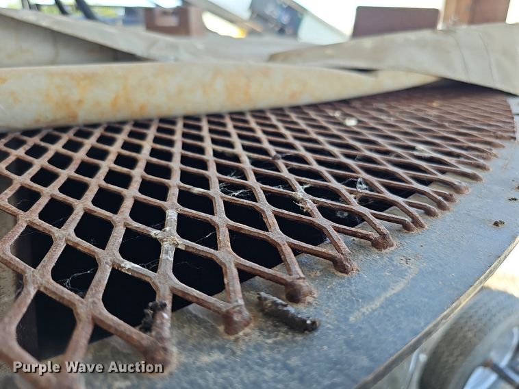 image for item DQ0114 USC LP2000  seed treater