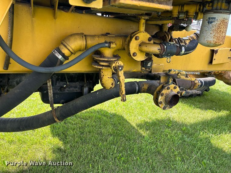image for item DQ0843 Big A 2700  sprayer