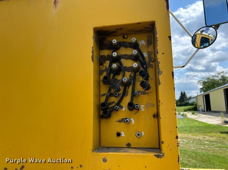 image for item DQ0843 Big A 2700  sprayer