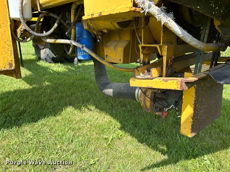 image for item DQ0843 Big A 2700  sprayer