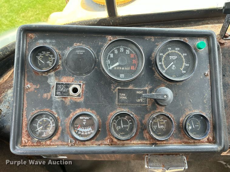 image for item DQ0843 Big A 2700  sprayer