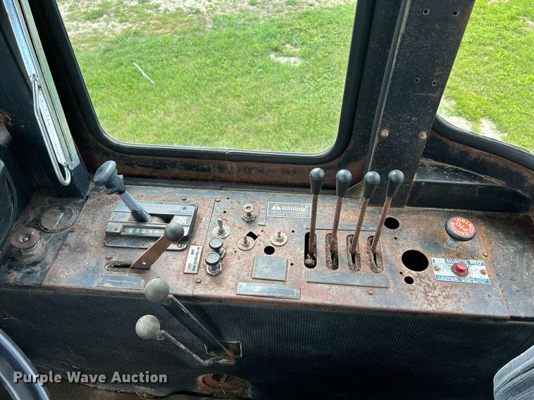 image for item DQ0843 Big A 2700  sprayer