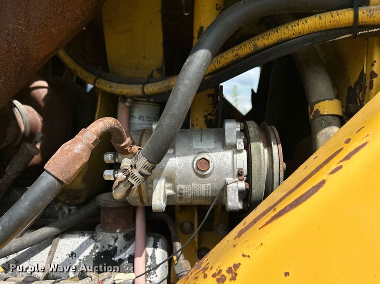 image for item DQ0843 Big A 2700  sprayer