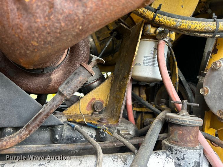 image for item DQ0843 Big A 2700  sprayer