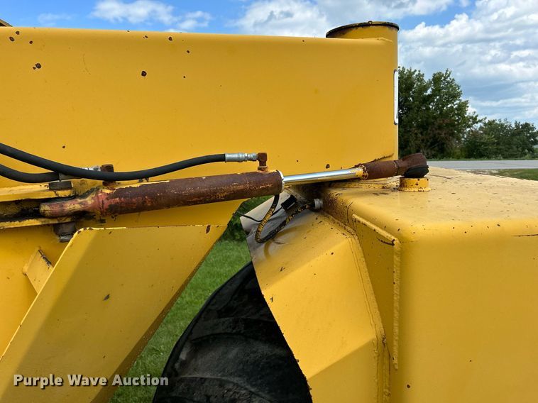 image for item DQ0843 Big A 2700  sprayer