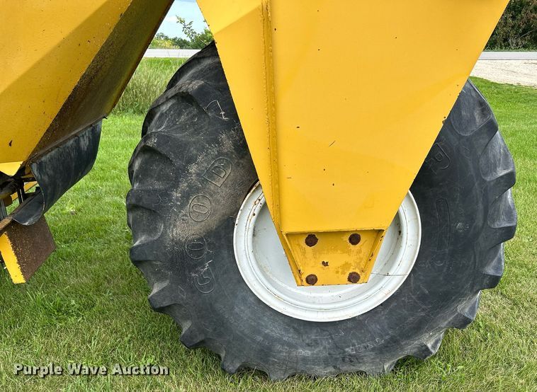 image for item DQ0843 Big A 2700  sprayer