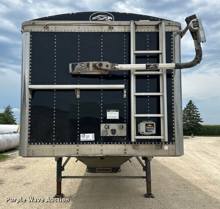 image for item DQ0870 2015 Timpte 4368  grain trailer