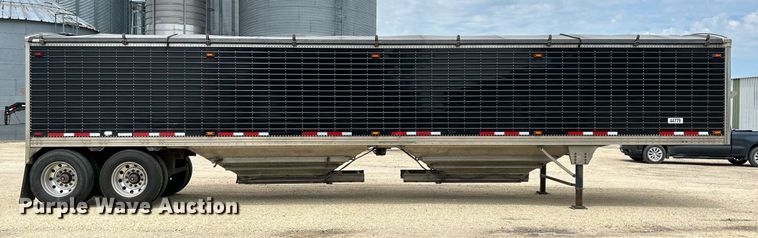 image for item DQ0870 2015 Timpte 4368  grain trailer