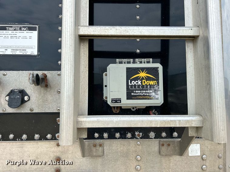 image for item DQ0870 2015 Timpte 4368  grain trailer