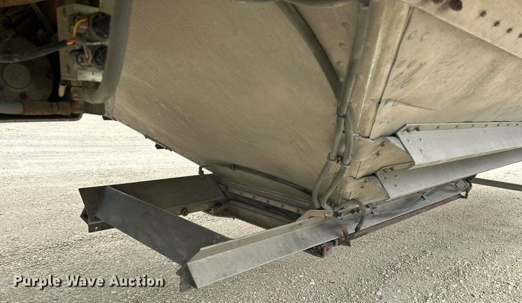 image for item DQ0870 2015 Timpte 4368  grain trailer