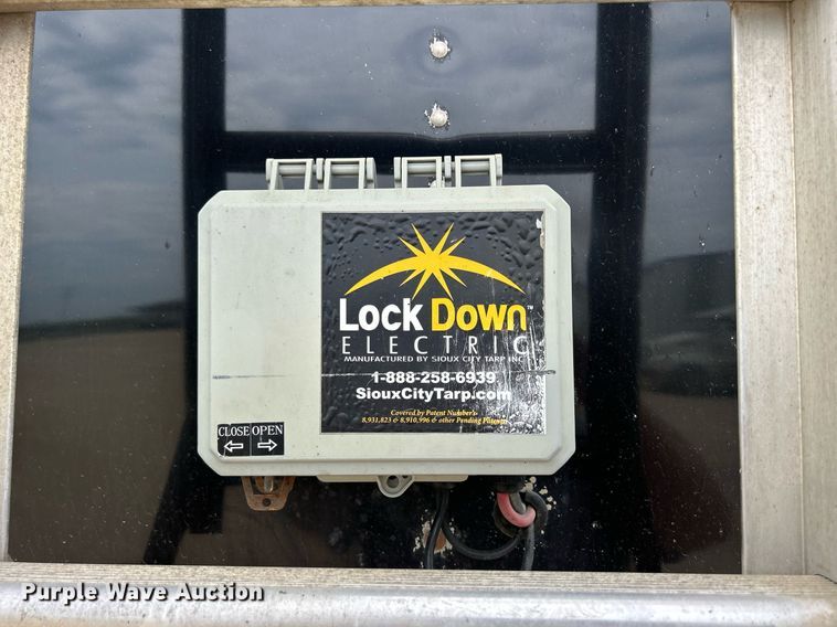 image for item DQ0870 2015 Timpte 4368  grain trailer