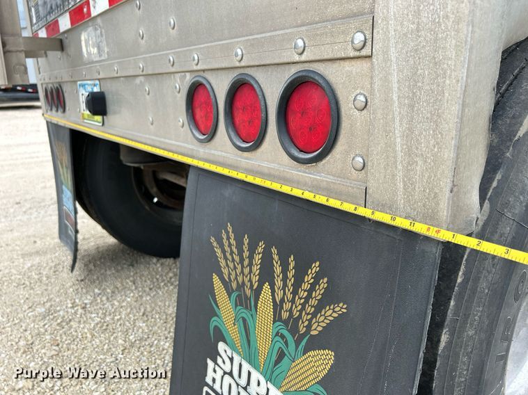 image for item DQ0870 2015 Timpte 4368  grain trailer