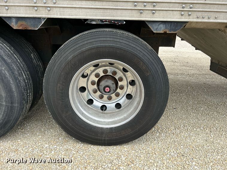 image for item DQ0870 2015 Timpte 4368  grain trailer