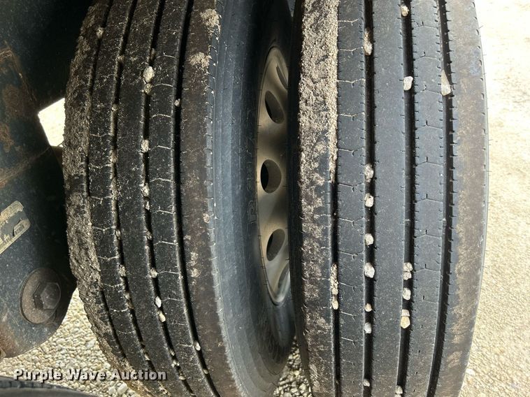 image for item DQ0870 2015 Timpte 4368  grain trailer