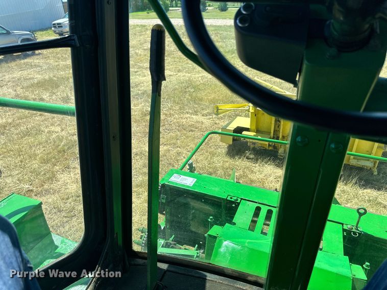 image for item DQ1345 John Deere 5820  forage harvester