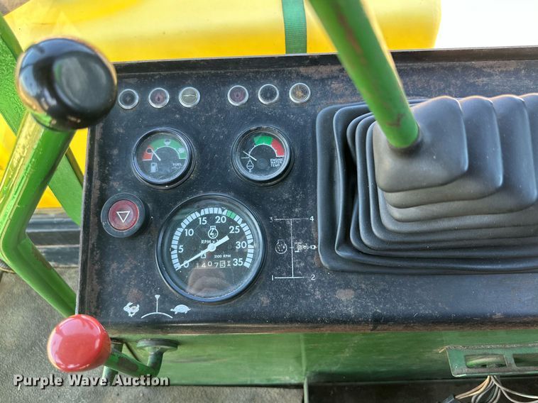 image for item DQ1345 John Deere 5820  forage harvester