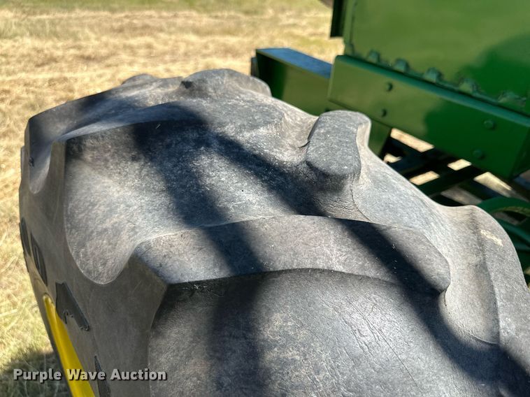 image for item DQ1345 John Deere 5820  forage harvester