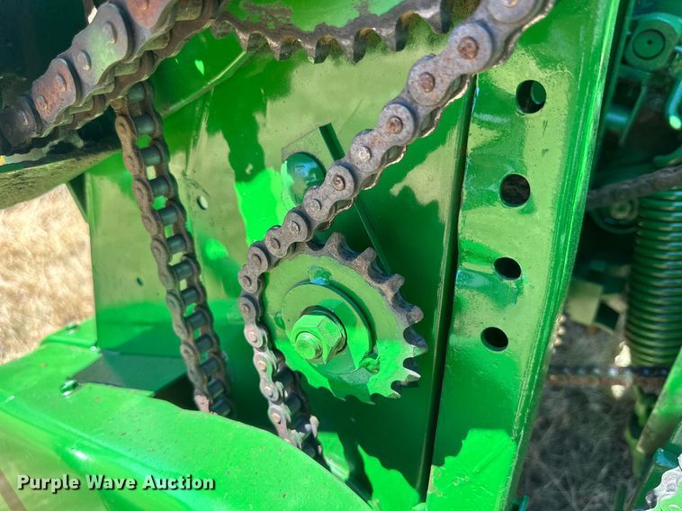 image for item DQ1346 John Deere  7' CD pickup head