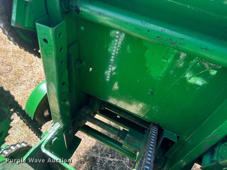 image for item DQ1346 John Deere  7' CD pickup head