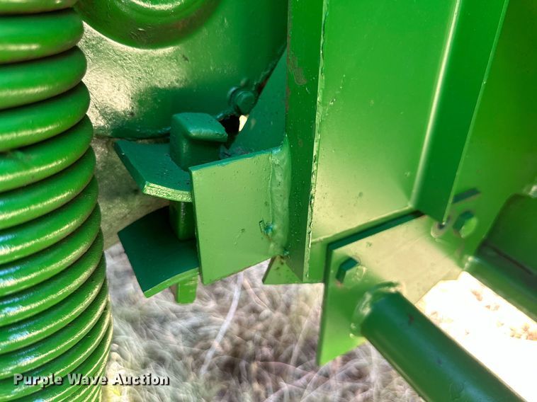 image for item DQ1346 John Deere  7' CD pickup head