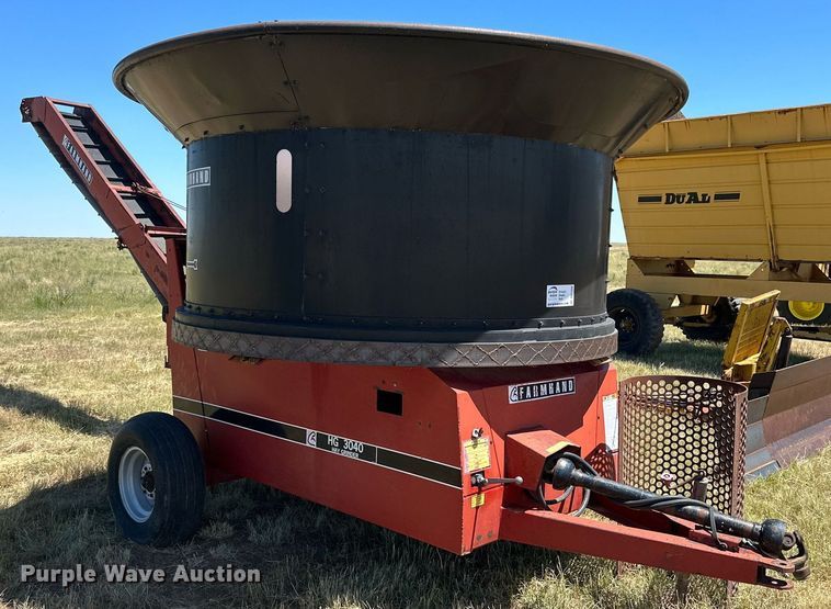 image for item DQ1350 Farm Hand HG3040  bale processor