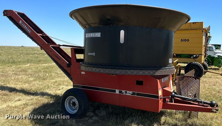 image for item DQ1350 Farm Hand HG3040  bale processor