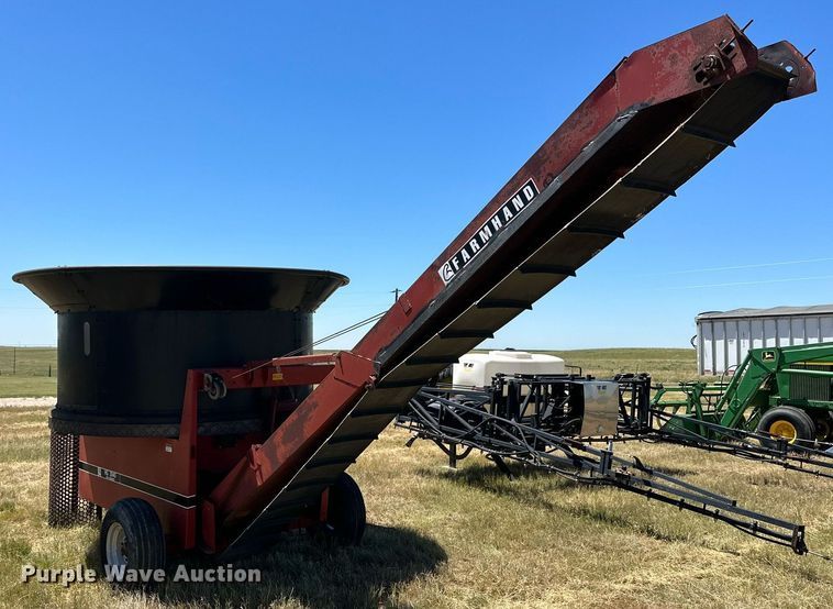 image for item DQ1350 Farm Hand HG3040  bale processor