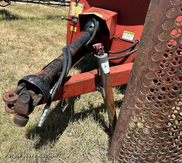 image for item DQ1350 Farm Hand HG3040  bale processor