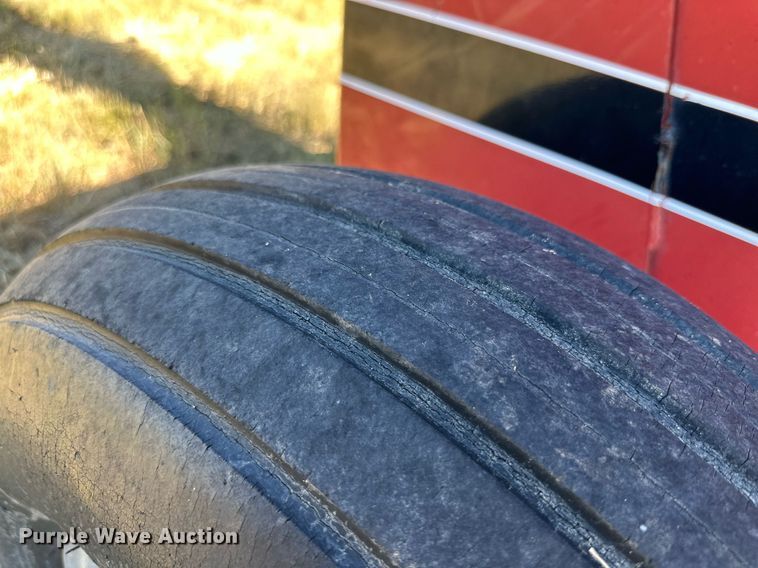 image for item DQ1350 Farm Hand HG3040  bale processor