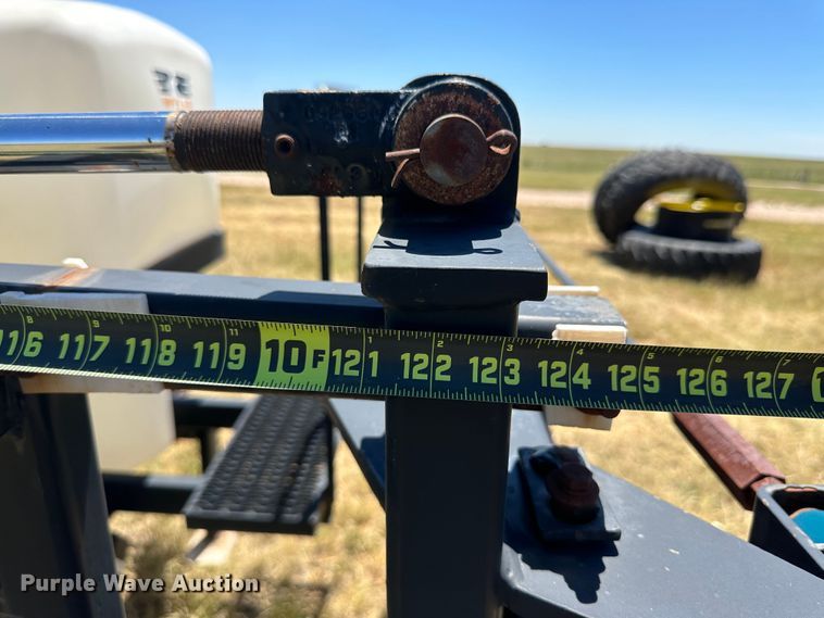 image for item DQ1351 Wylie  turf sprayer