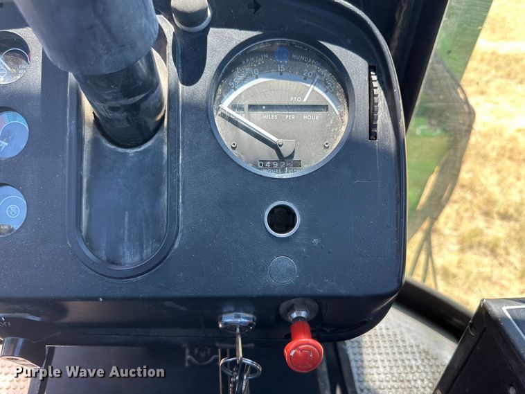 image for item DQ1352 1976 John Deere 4630  tractor