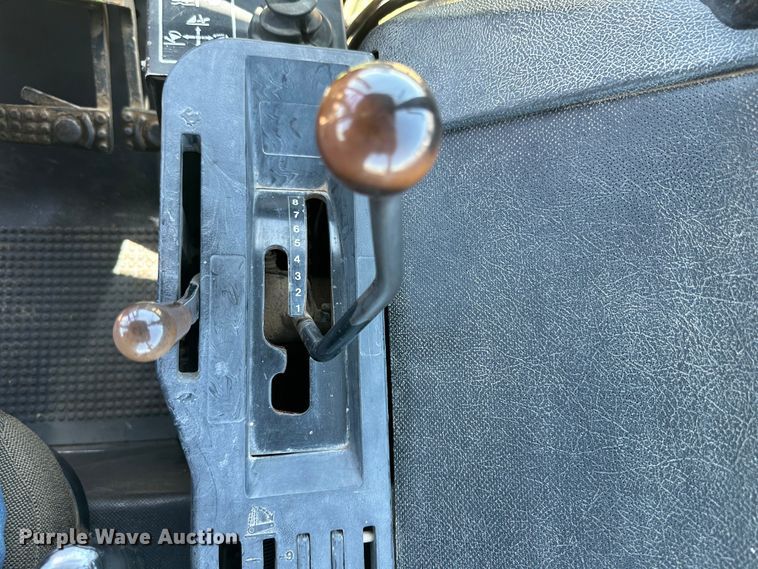 image for item DQ1352 1976 John Deere 4630  tractor