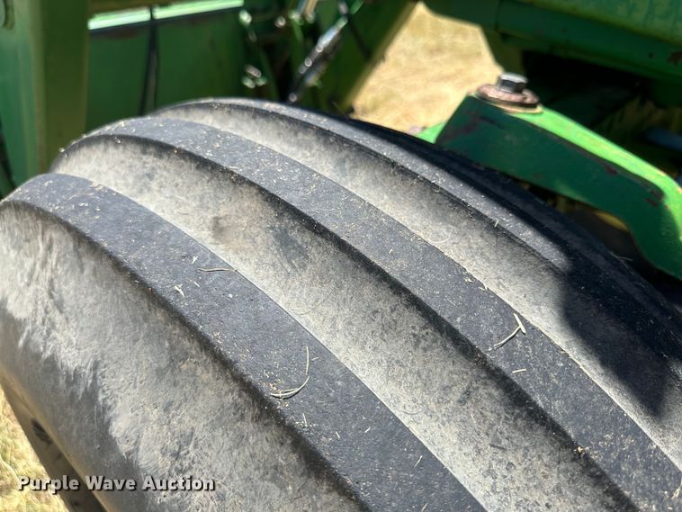 image for item DQ1352 1976 John Deere 4630  tractor