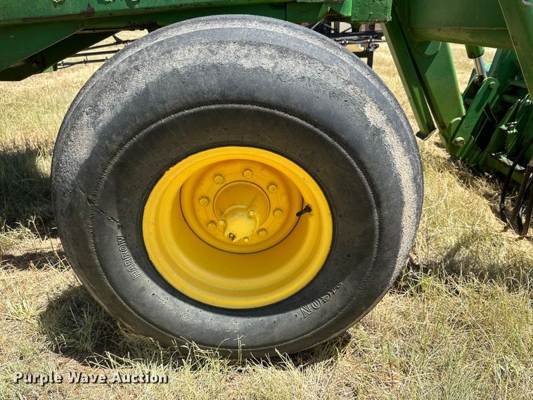 image for item DQ1352 1976 John Deere 4630  tractor
