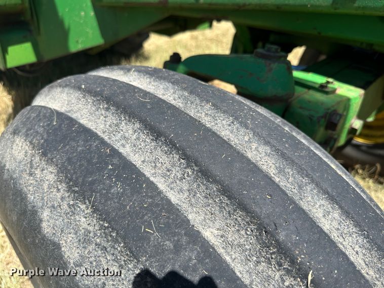 image for item DQ1352 1976 John Deere 4630  tractor