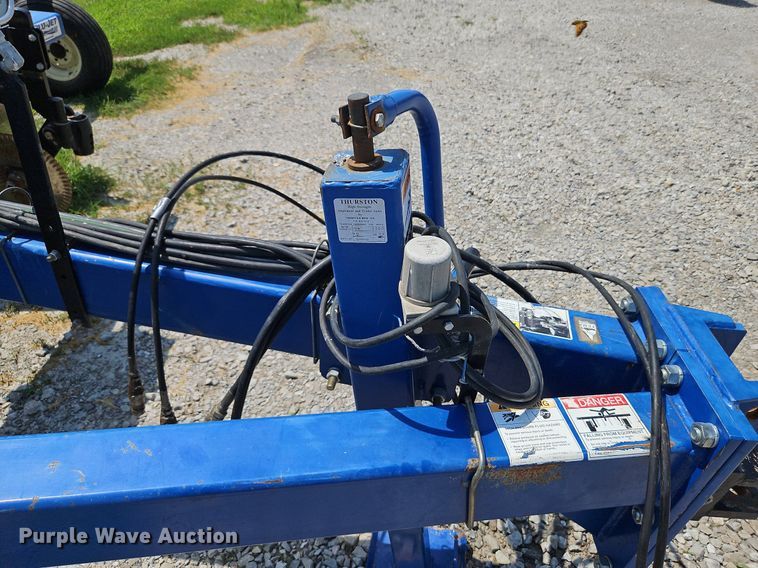 image for item DQ1830 Blu-Jet Land Runner  NH3 applicator