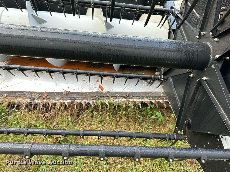 image for item DS2064 Gleaner 800  flex head