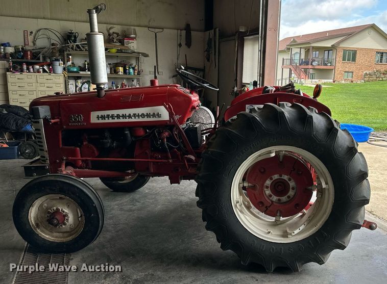 image for item DS2149 1957 International Harvester 350 Utility  tractor