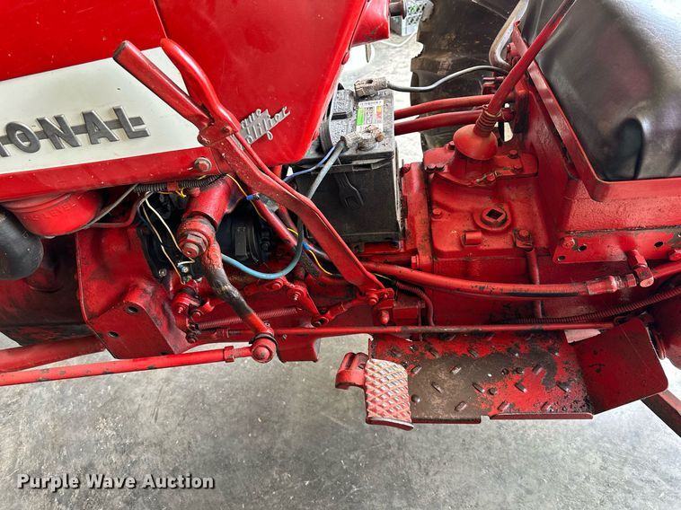 image for item DS2149 1957 International Harvester 350 Utility  tractor