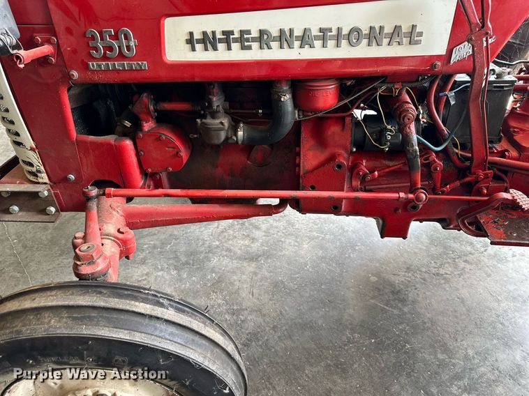 image for item DS2149 1957 International Harvester 350 Utility  tractor