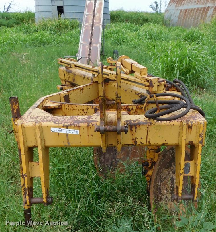 image for item GP9629 Three bottom terracing plow