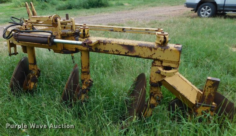 image for item GP9629 Three bottom terracing plow